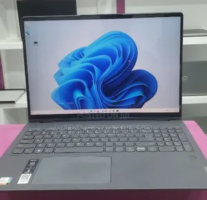 New Laptop Lenovo Flex 5 16GB Intel Core I7 SSD 512GB