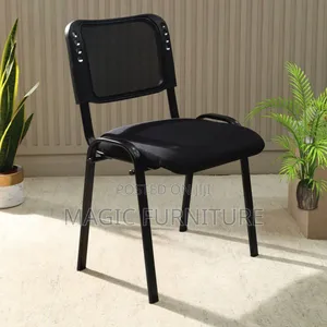 Gust Chair Meash