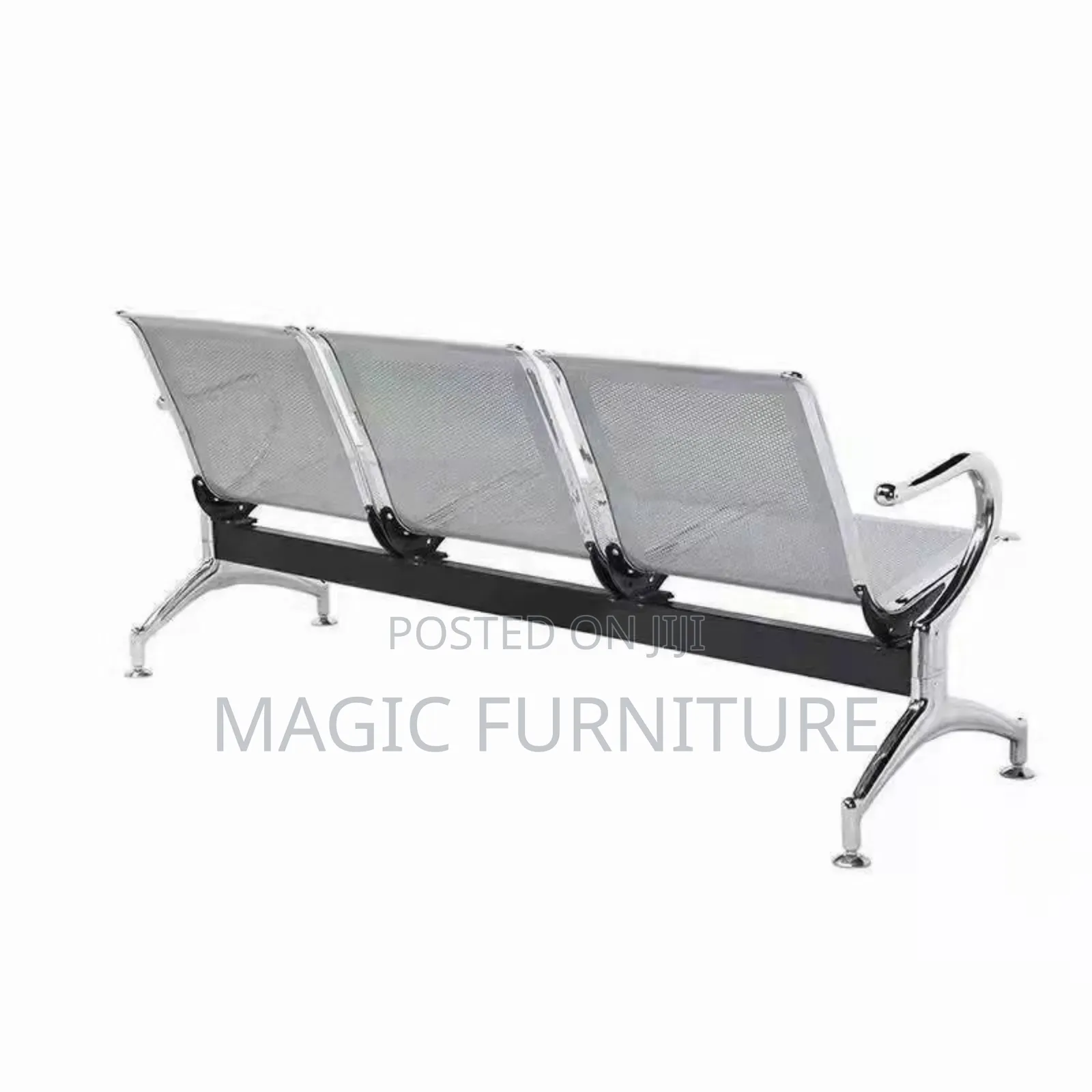 Three Sitter Gust Chair