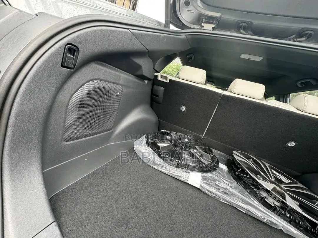 New Toyota bZ4X 2024 Gray