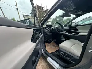 New Toyota bZ4X 2024 Gray