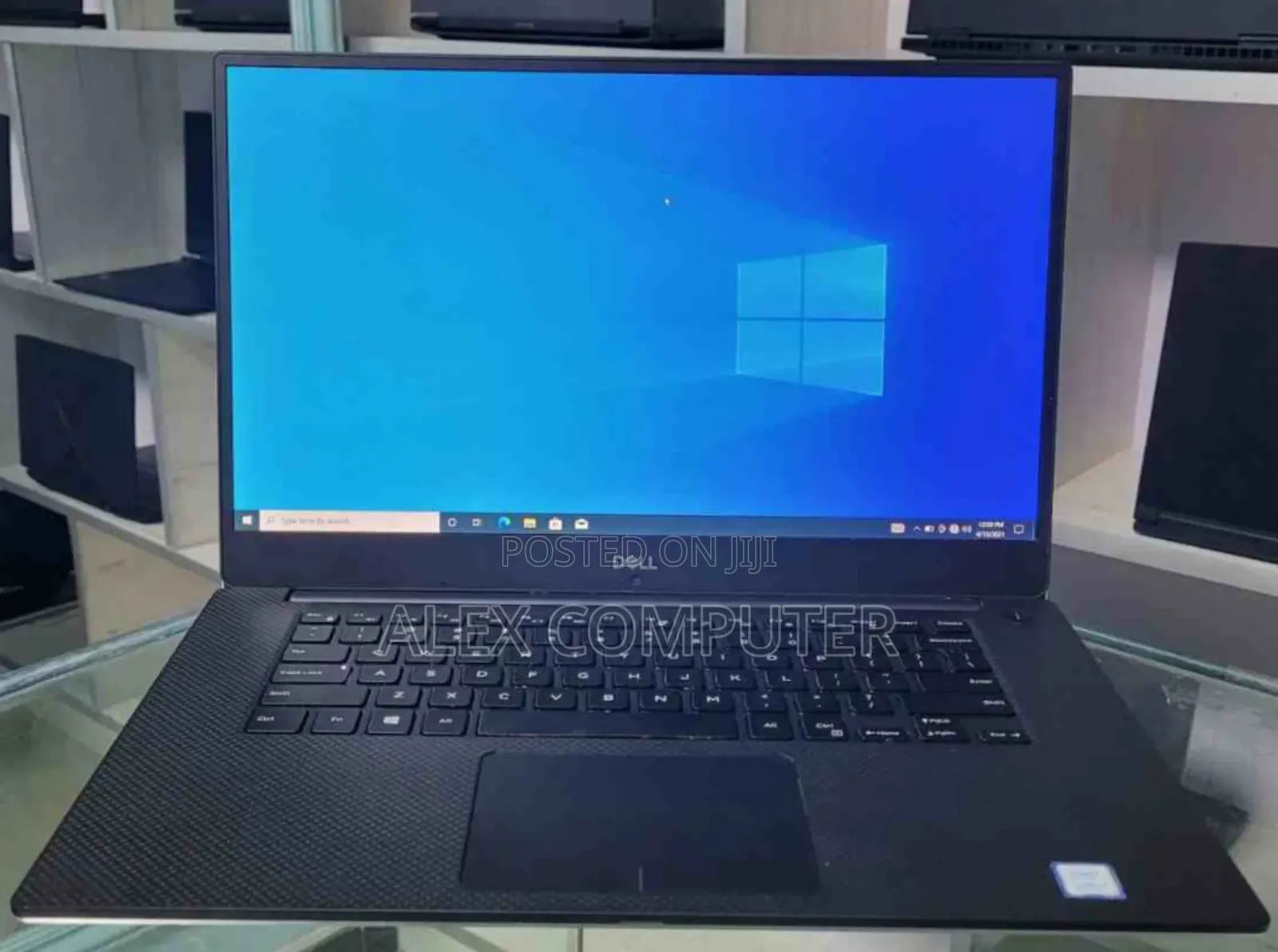 New Laptop Dell XPS 15 16GB Intel Core I7 SSD 512GB