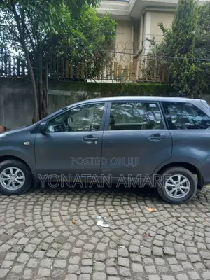 Toyota Avanza 2017 Gray