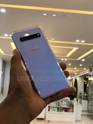 Photo - New Samsung Galaxy S10 5G 512 GB Blue