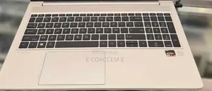 New Laptop HP 8GB AMD Ryzen 5 SSD 256GB