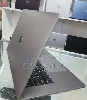 New Laptop Apple MacBook Pro 2019 32GB Intel Core I9 SSD 512GB