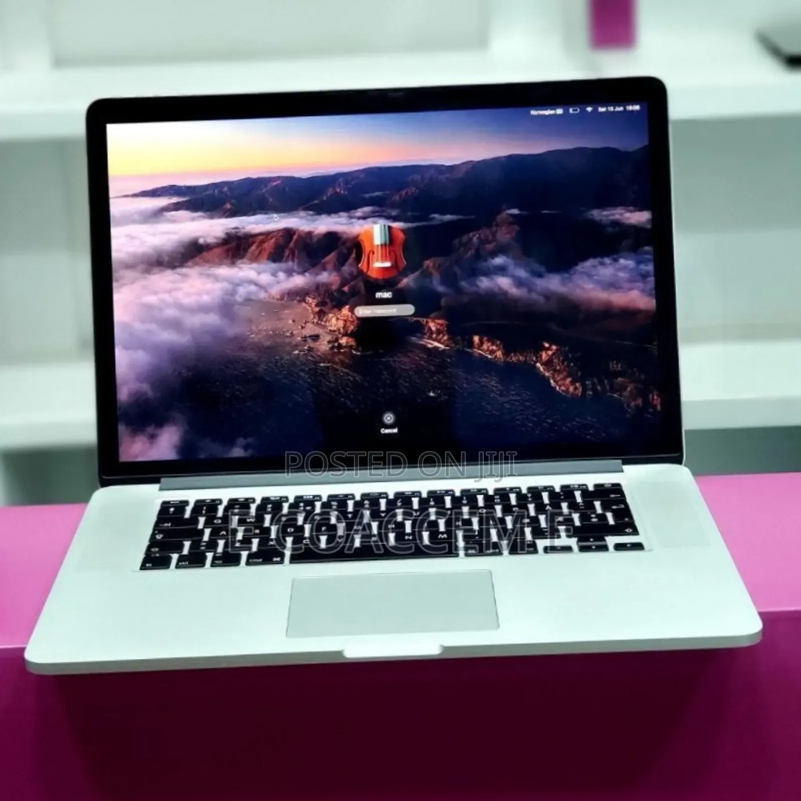 New Laptop Apple MacBook Pro 2015 16GB Intel Core I7 SSD 512GB