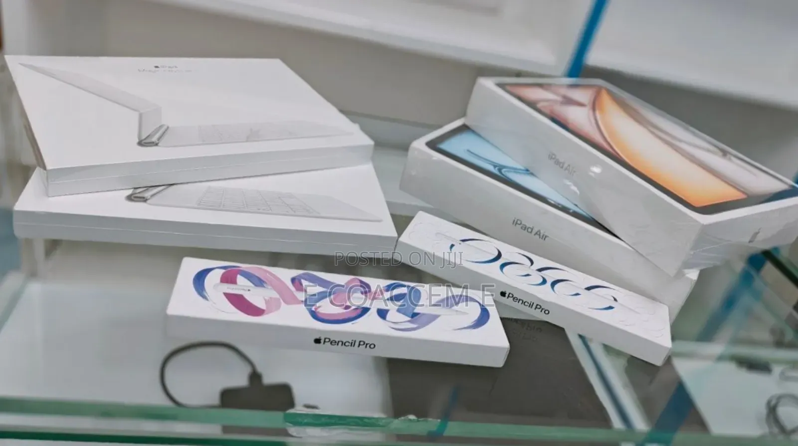 New Apple iPad (2022) 256 GB Silver