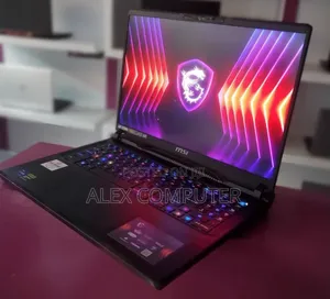 New Laptop MSI GE73 Raider RGB 8RE 64GB Intel Core I9 SSD 2T
