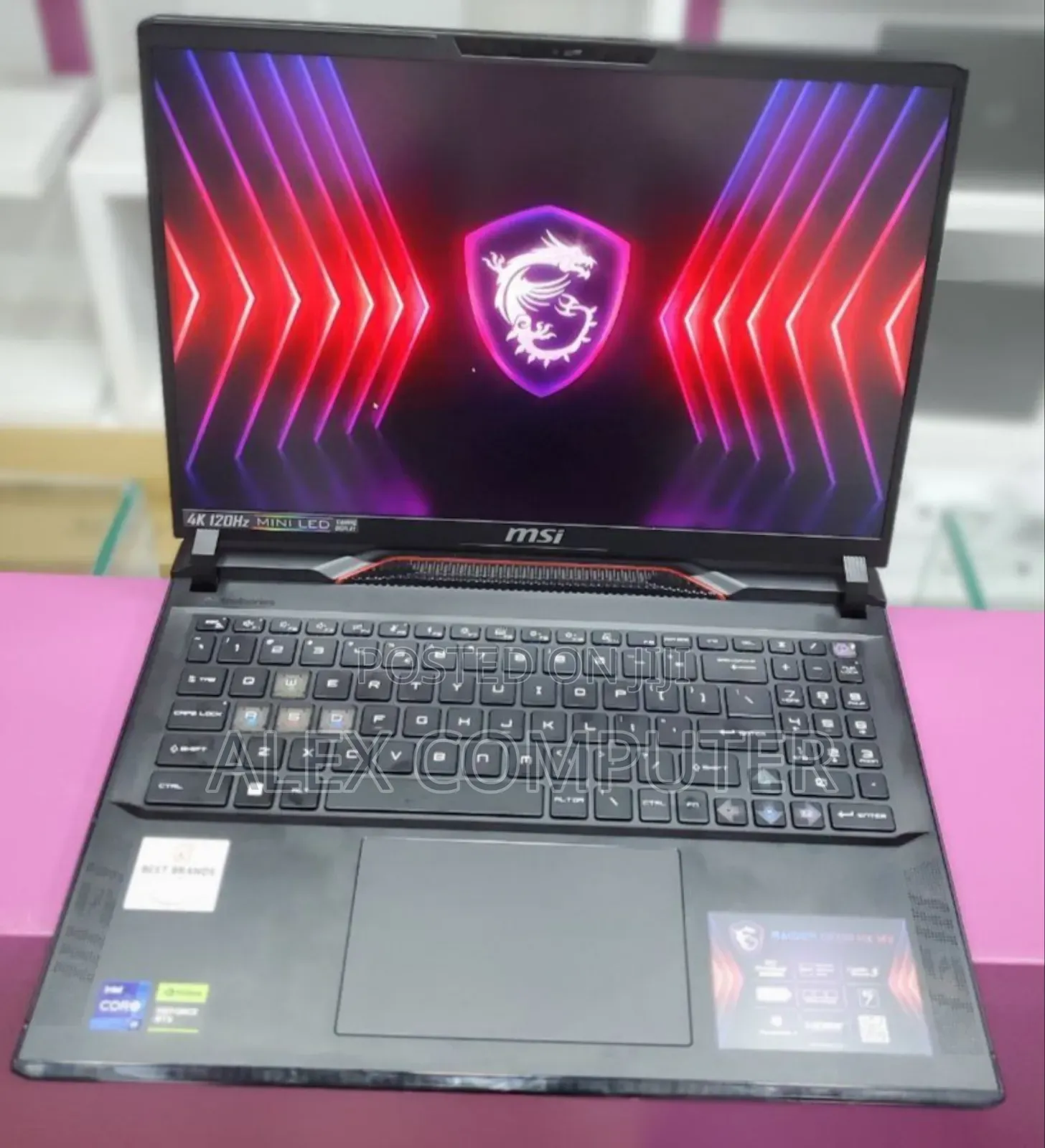 New Laptop MSI GE73 Raider RGB 8RE 64GB Intel Core I9 SSD 2T