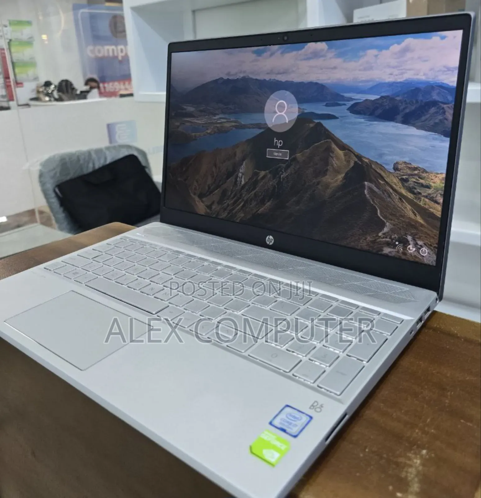New Laptop HP Pavilion 15 16GB Intel Core I7 SSD 512GB