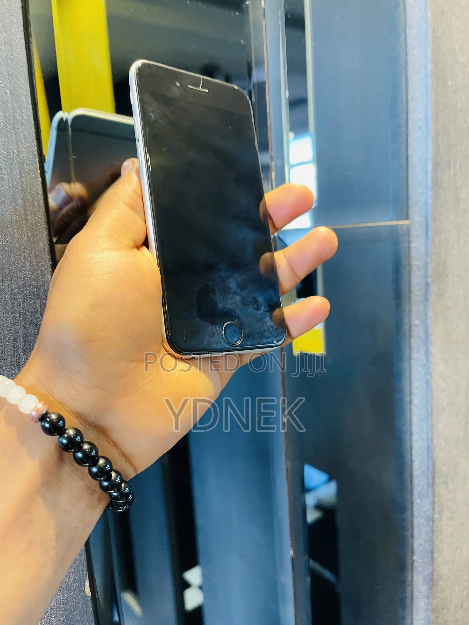 Apple iPhone 6 16 GB Silver