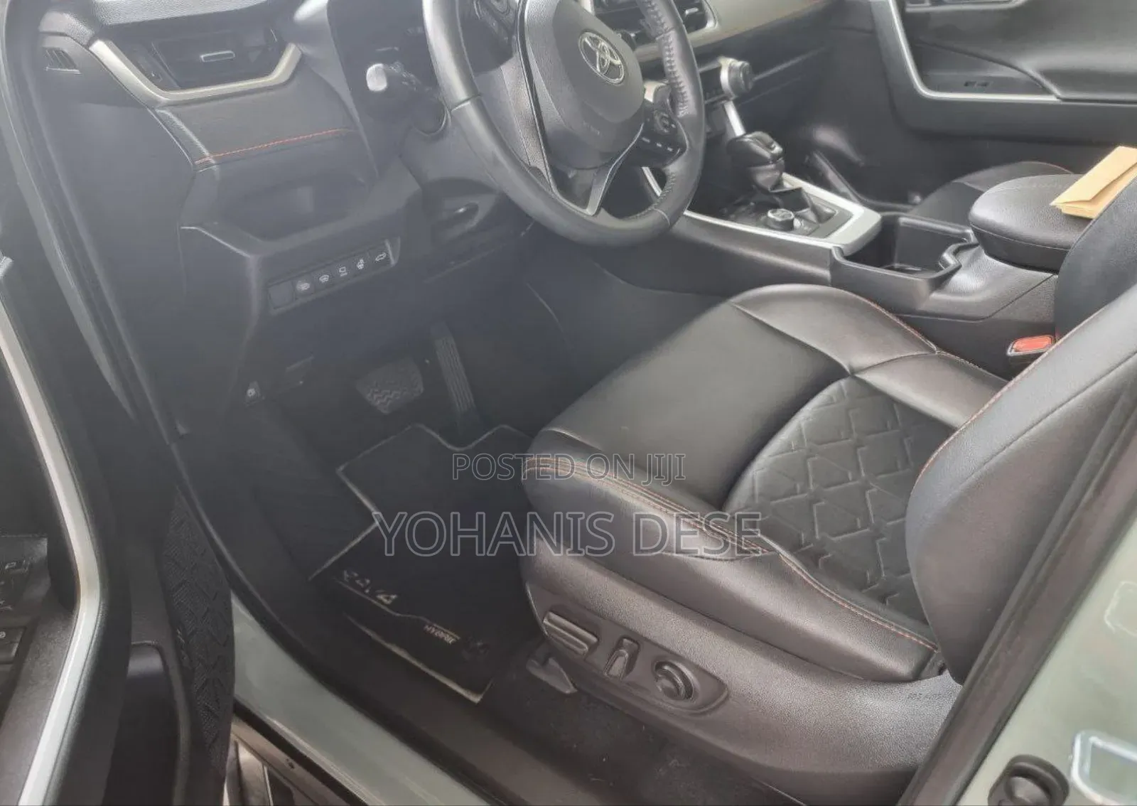 New Toyota RAV4 2023 Blue