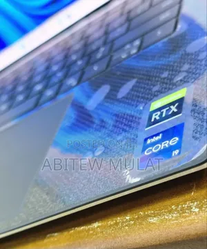 New Laptop Dell XPS 15 32GB Intel Core I9 SSD 2T