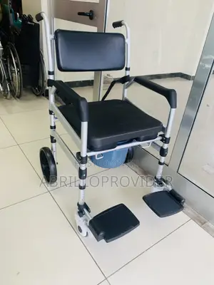 Photo - New Toilet Seat Chair/Commode Chair Wheelchair/Wheelchair