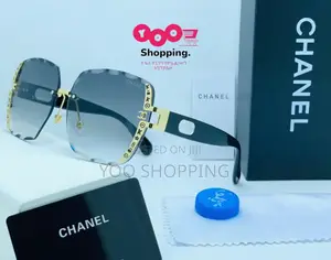 Photo - Chanel UV Womens Sunglasses
