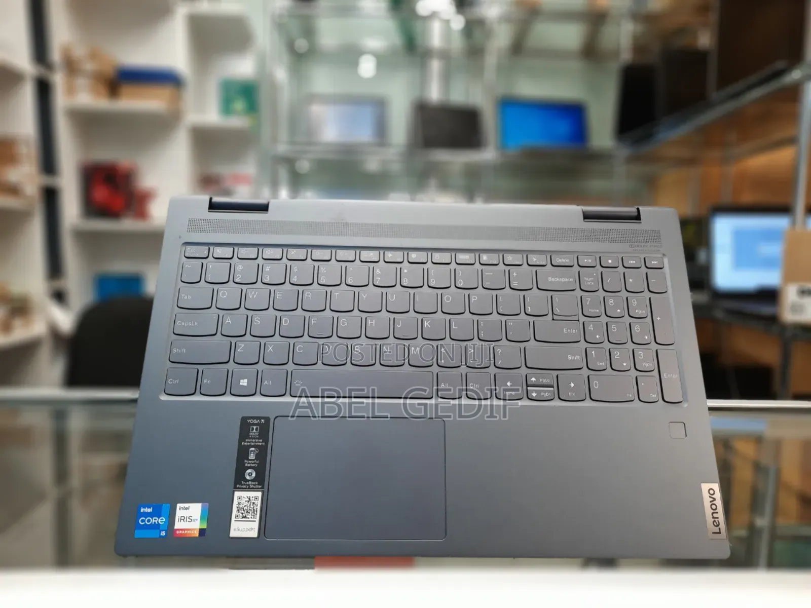 New Laptop Lenovo Yoga 730 16GB Intel Core I7 SSD 512GB