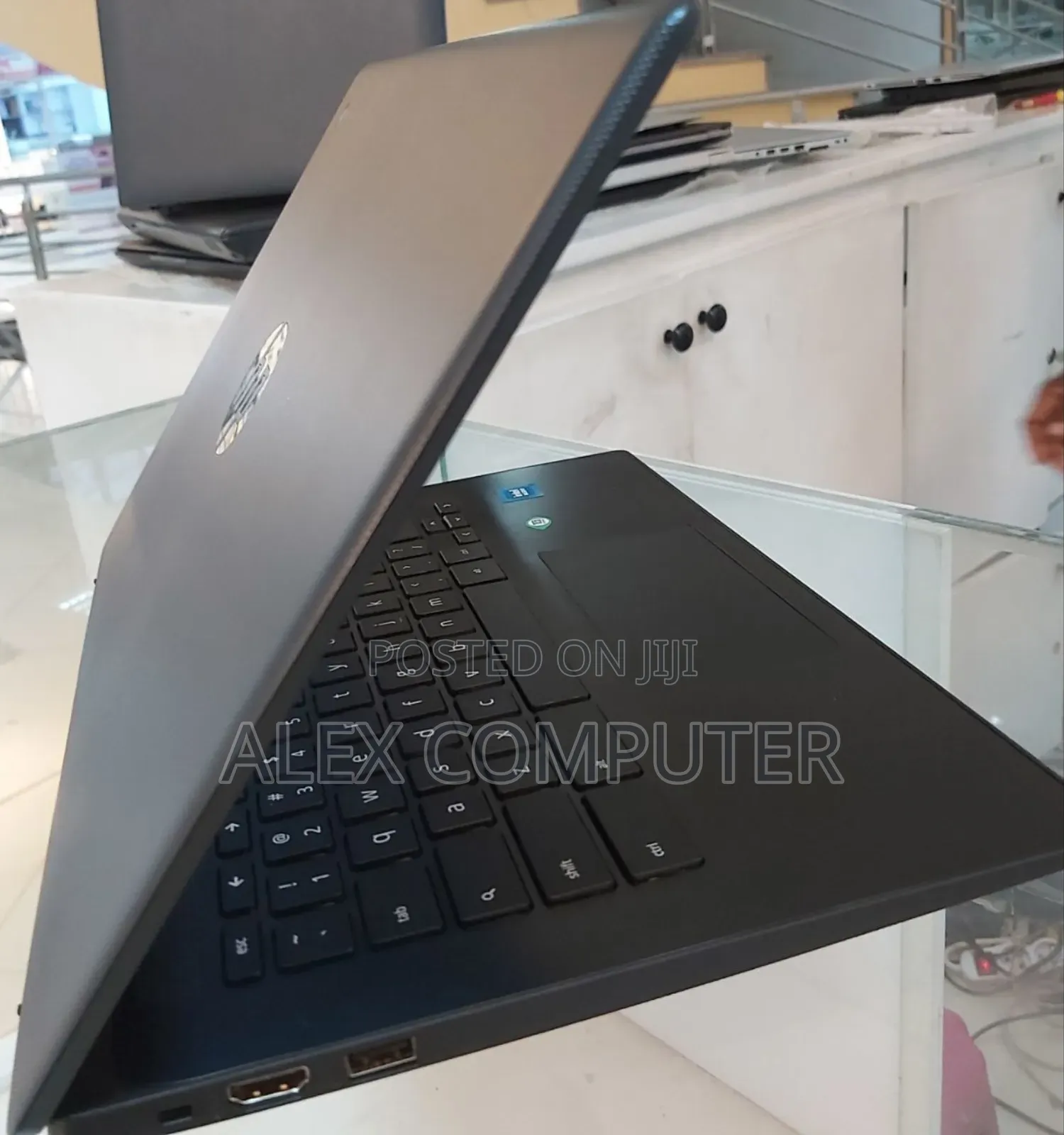 New Laptop HP Chromebook 14 G5 4GB Intel HDD 32GB