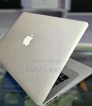 Photo - New Laptop Apple MacBook Air 2017 16GB Intel Core I5 SSD 256GB