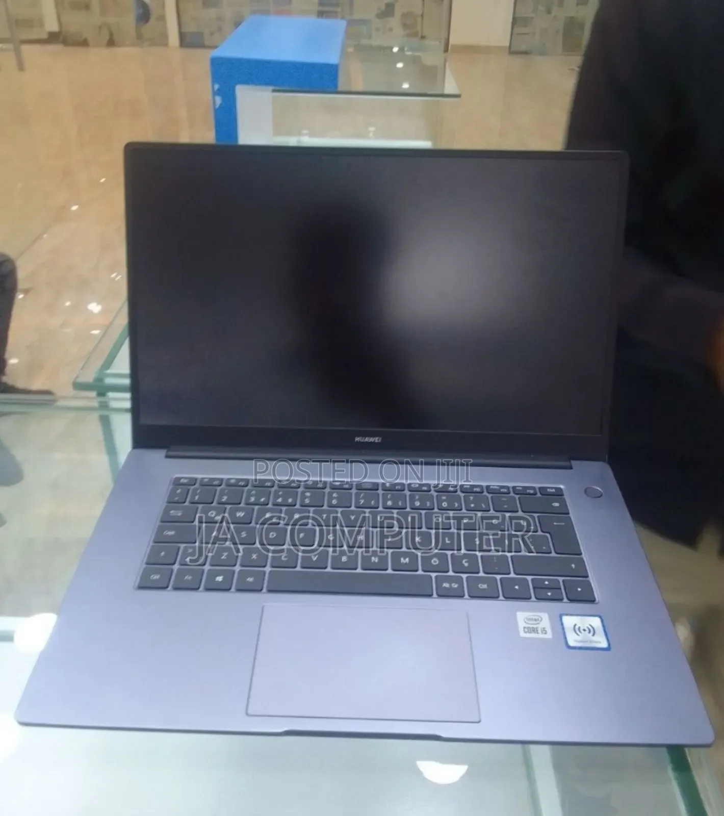 New Laptop Huawei MateBook X Pro 16GB Intel Core I5 SSD 512GB