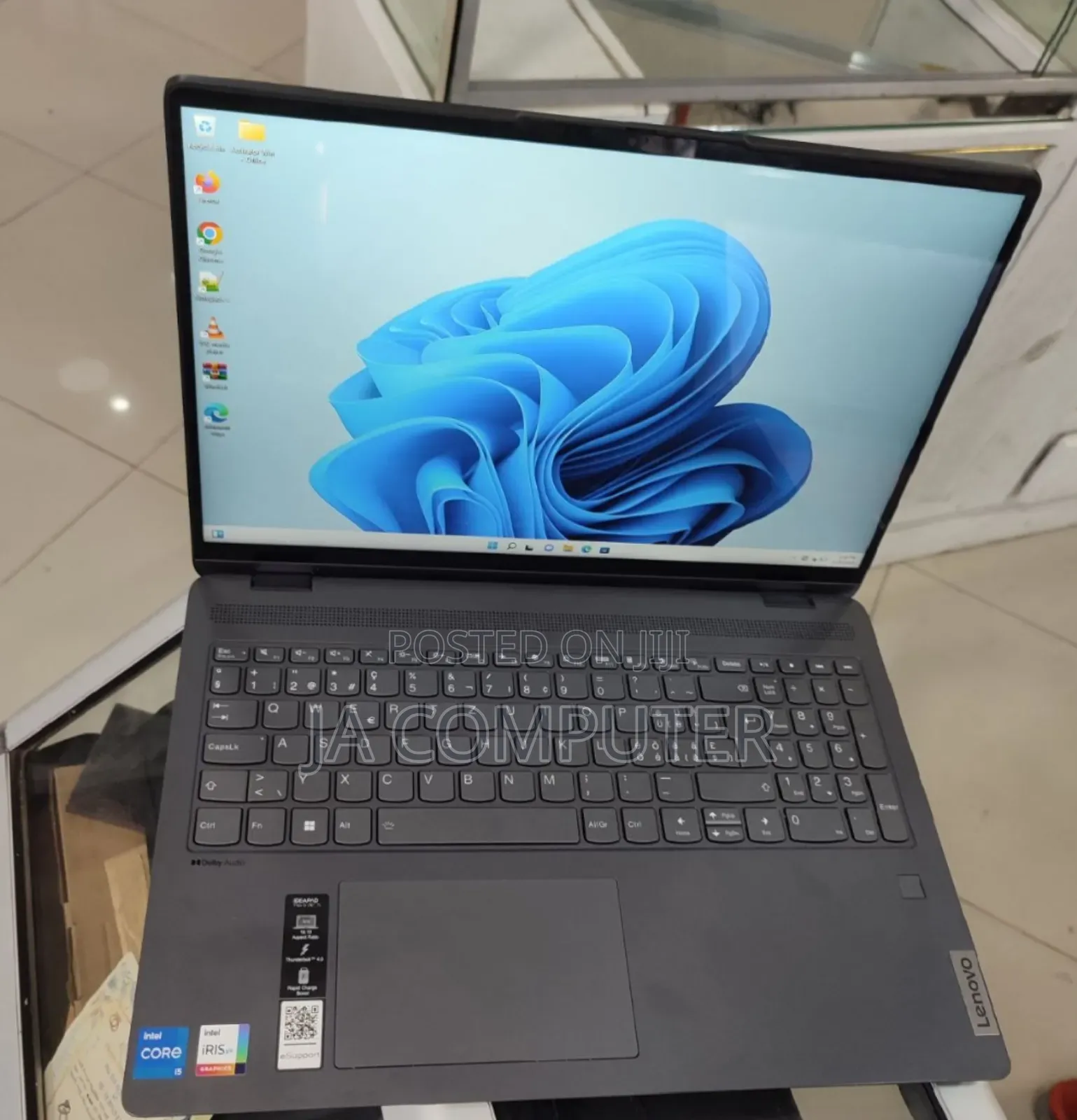 New Laptop Lenovo Flex 5 8GB Intel Core I5 SSD 512GB