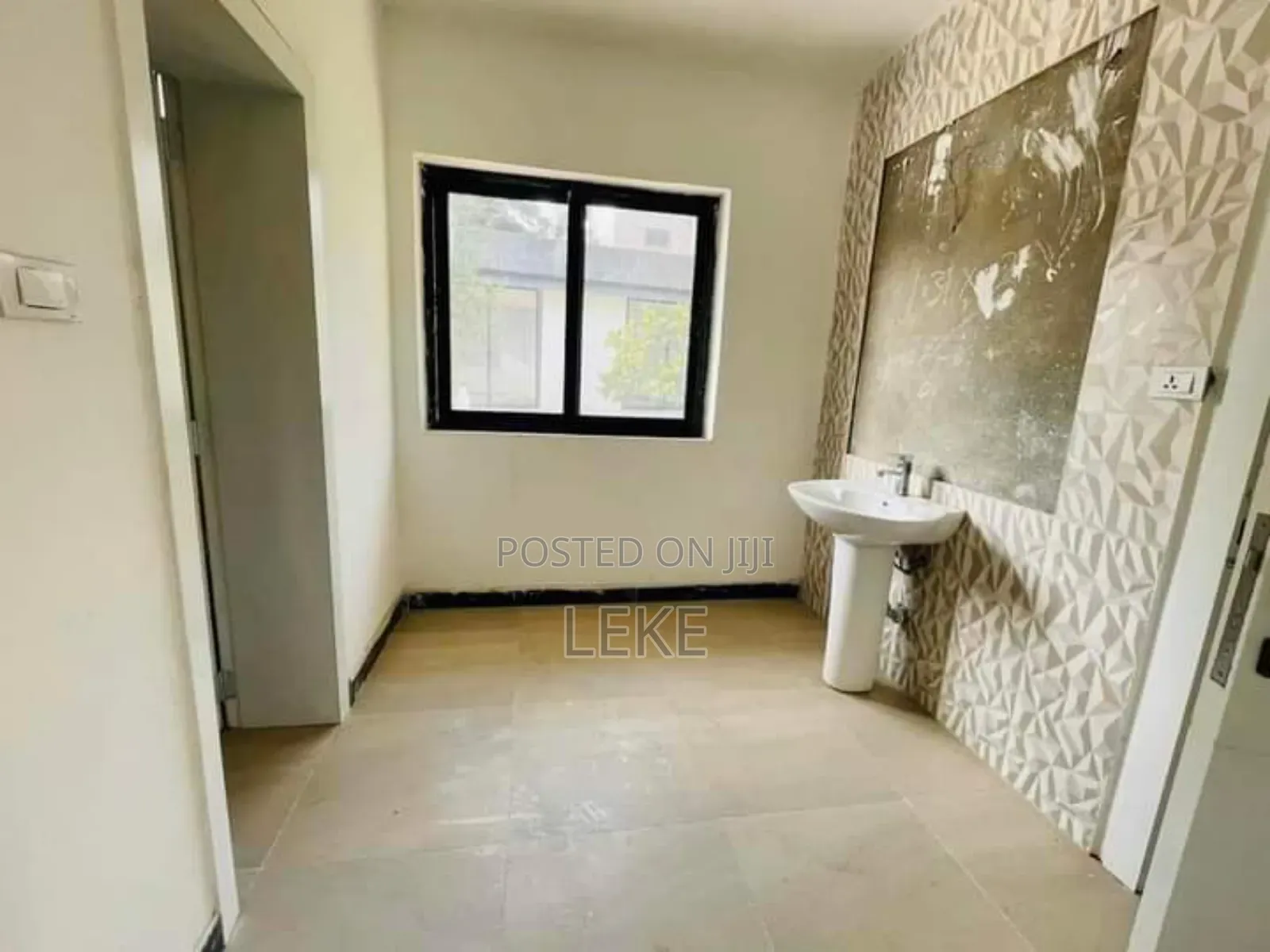 4bdrm House in Bole for rent