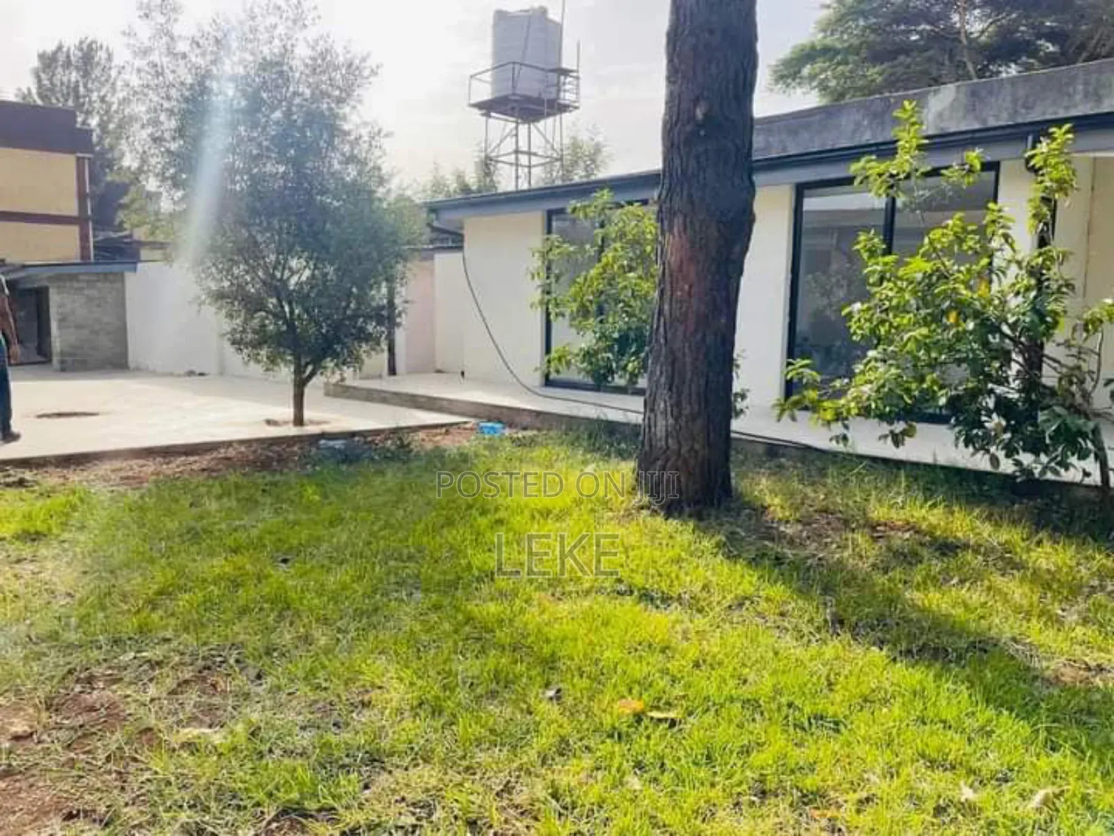 4bdrm House in Bole for rent