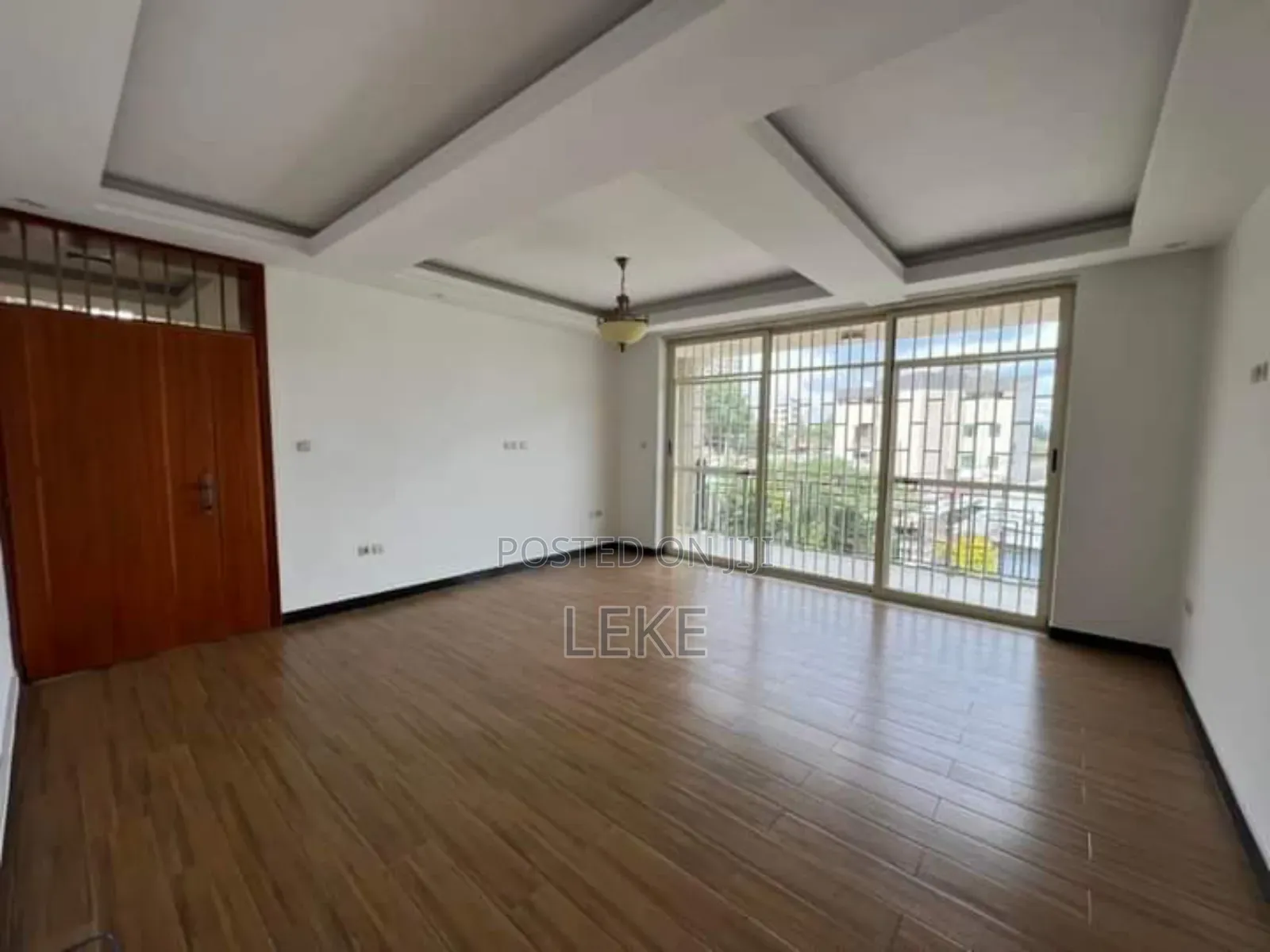 5bdrm House in Arada for rent