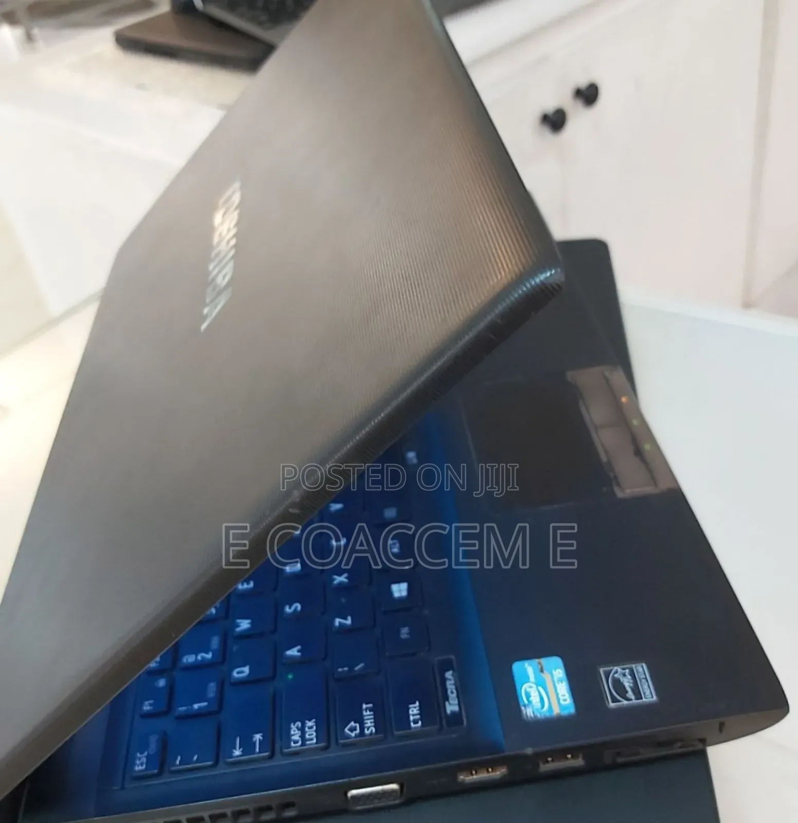 New Laptop Toshiba 4GB Intel Core I5 SSD 500GB