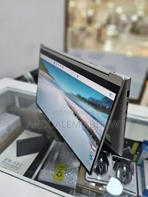 New Laptop Lenovo Yoga 9i 16GB Intel Core I7 SSD 512GB