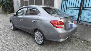 Mitsubishi Attrage 2021 Gray