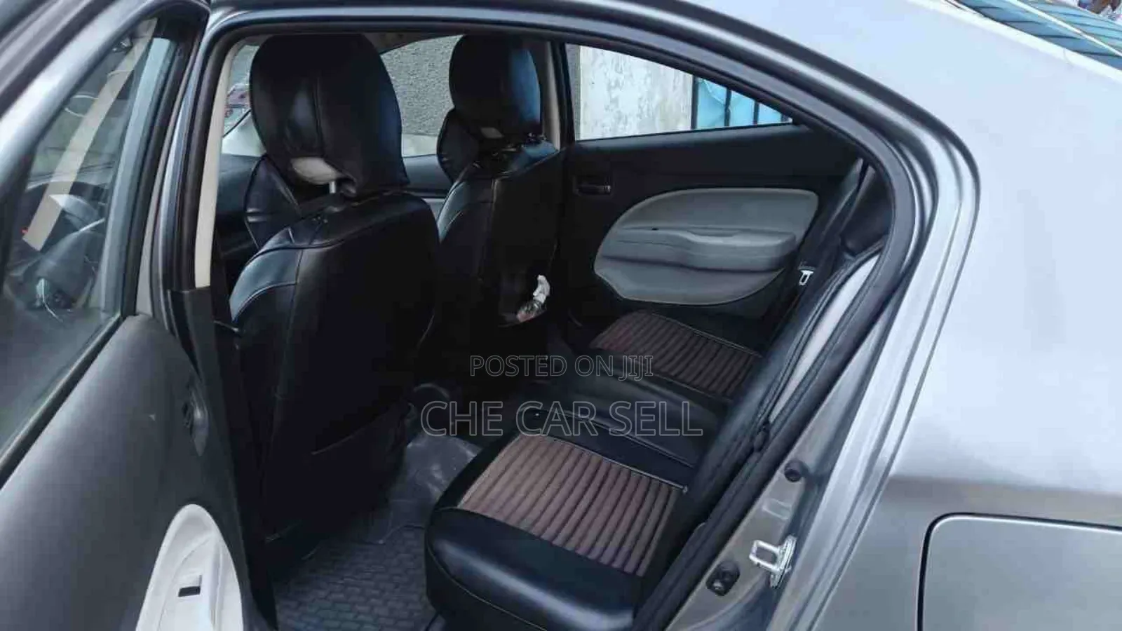 Mitsubishi Attrage 2021 Gray