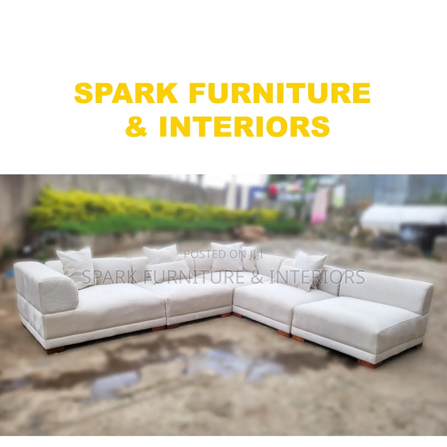 Sectional Sofa Model SC-067