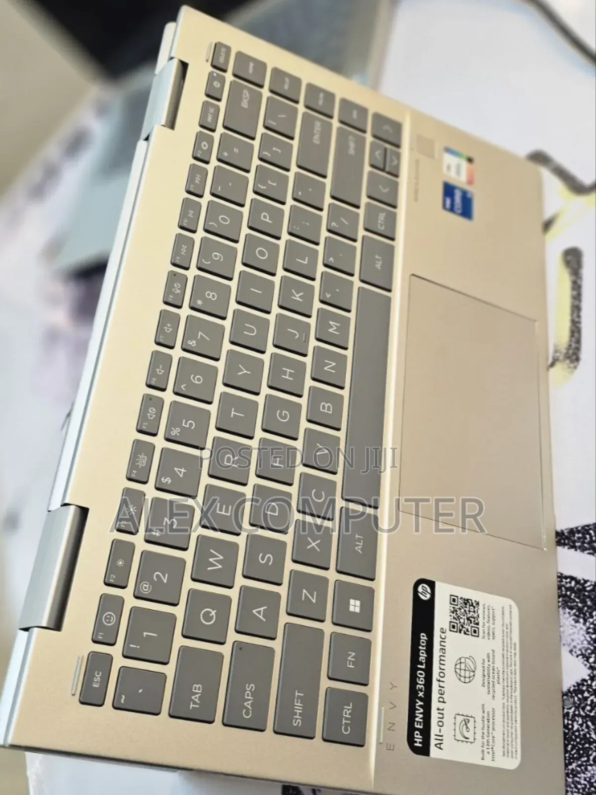 New Laptop HP Envy X360 8GB Intel Core I5 SSD 512GB