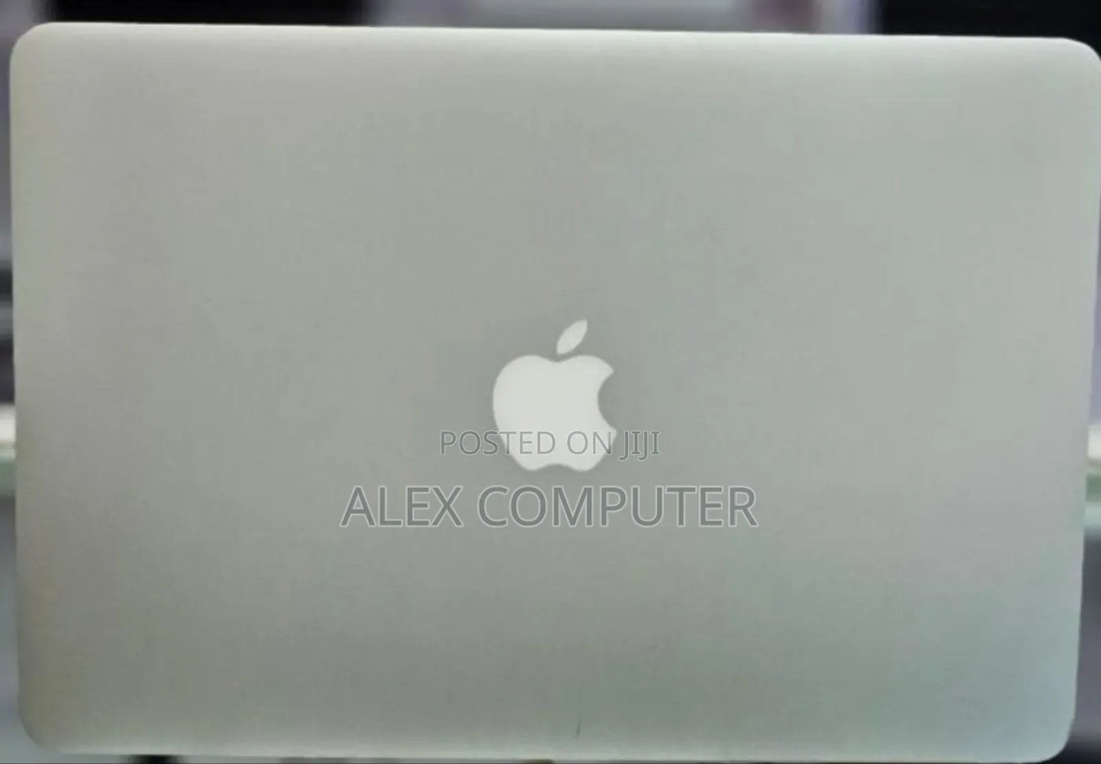 New Laptop Apple MacBook Air 2017 8GB Intel Core I5 SSD 256GB