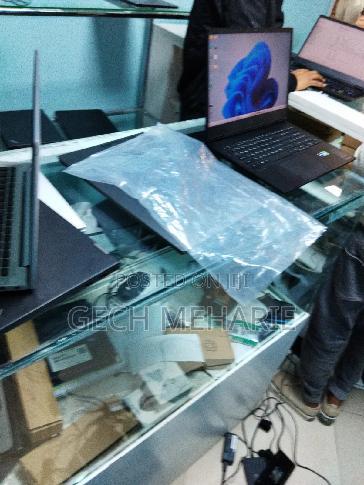 New Laptop HP Omen 16 16GB Intel Core I9 SSD 1T