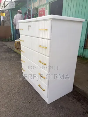 የልብስ ማስቀመጫ