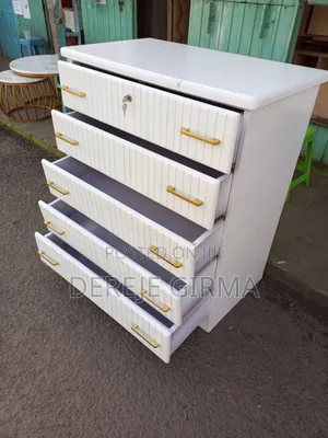 የልብስ ማስቀመጫ