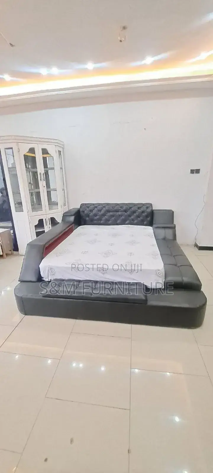 1.50 Meter Stylish Full Leather Bed