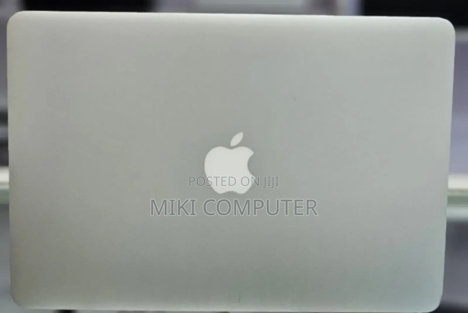 New Laptop Apple MacBook Air 2017 8GB Intel Core I5 SSD 256GB