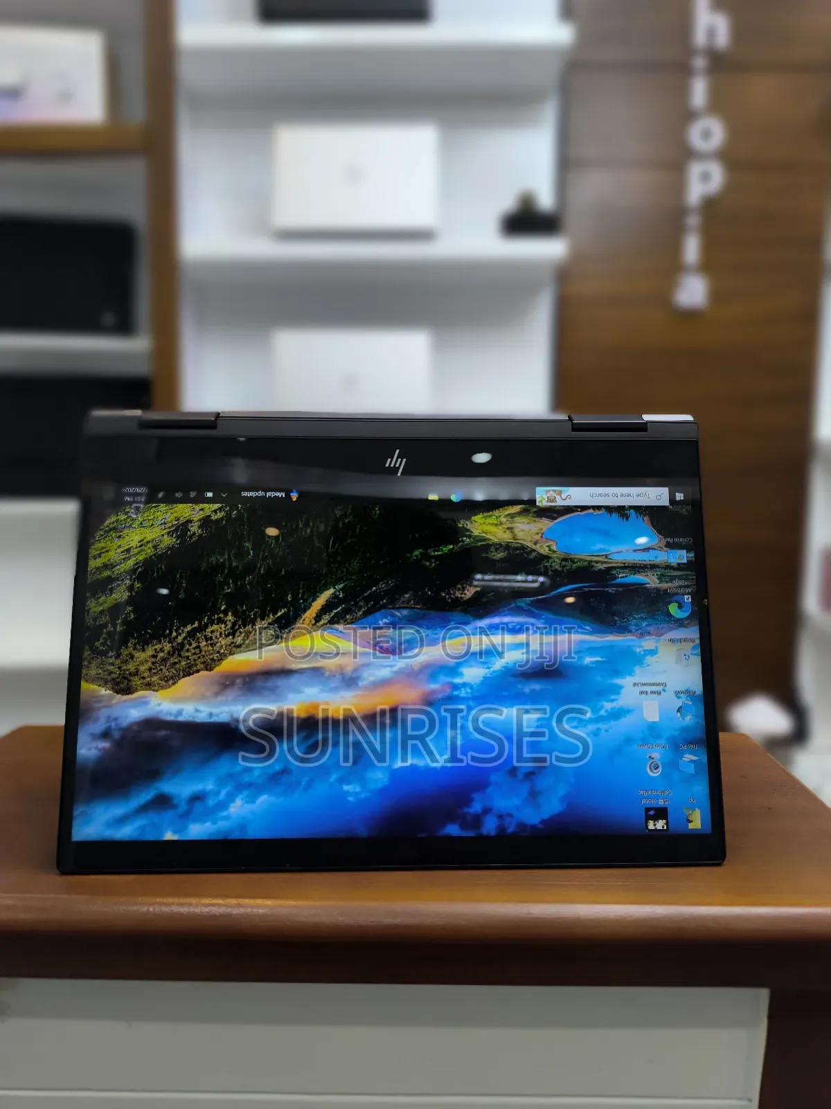 New Laptop HP Envy X360 8GB AMD Ryzen 5 SSD 512GB