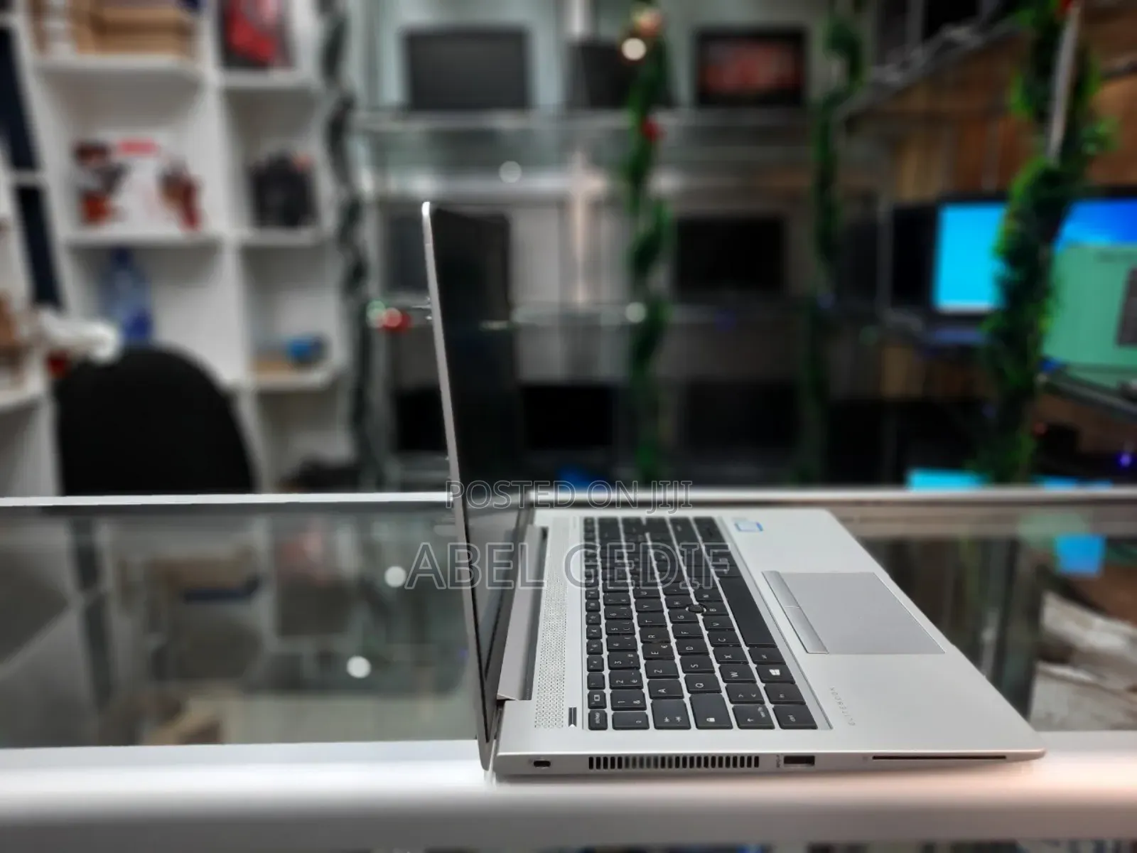 New Laptop HP EliteBook 840 16GB Intel Core I7 SSD 512GB