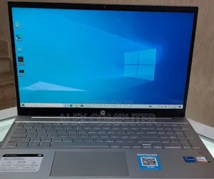 New Laptop HP Pavilion 15 8GB Intel Core I5 SSD 512GB