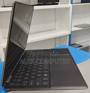 Photo - New Laptop HP Spectre X360 13 16GB Intel Core I7 SSD 1T