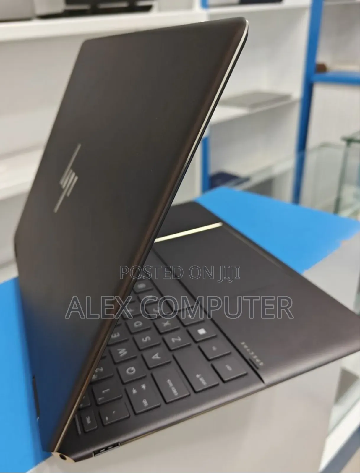 New Laptop HP Spectre X360 13 16GB Intel Core I7 SSD 1T