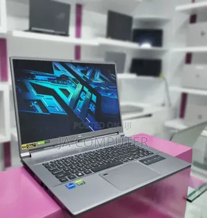 New Laptop Acer Predator Triton 500 SE 16GB Intel Core I7 SSD 2T