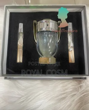 Photo - Invictus Perfume Gift Set