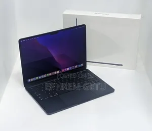 New Laptop Apple MacBook Air 2022 M2 8GB Apple M2 SSD 256GB