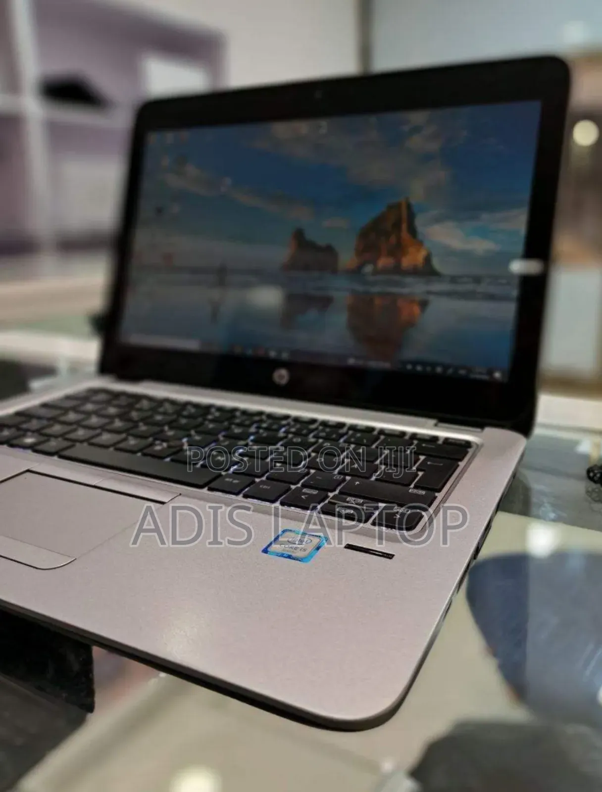 New Laptop HP EliteBook 820 G3 8GB Intel Core I5 SSD 256GB