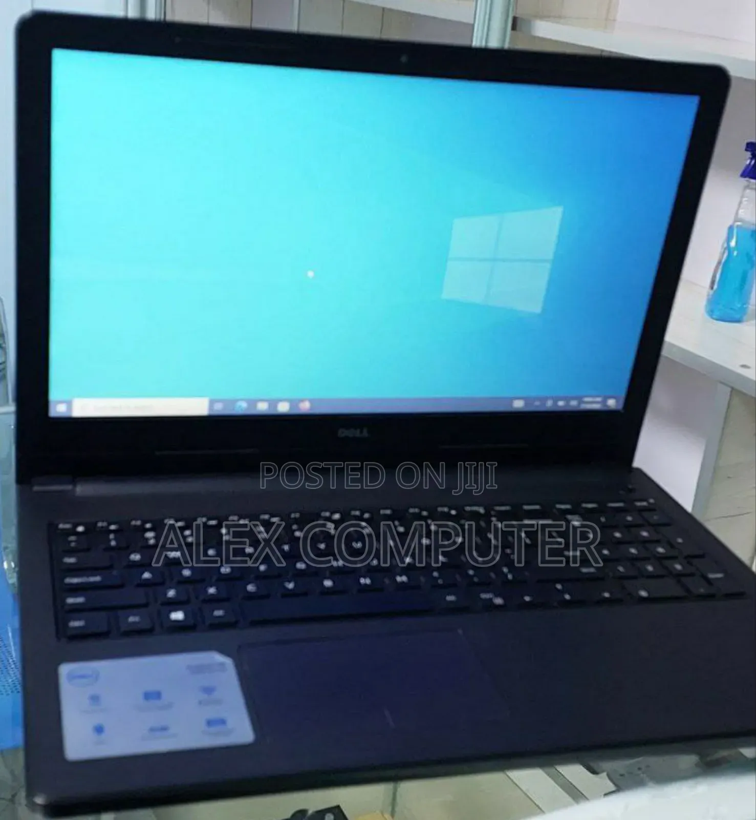 New Laptop Dell Inspiron 15 4GB Intel Core I5 HDD 1T